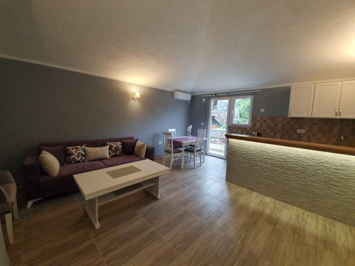 Apartments Kingfisher Virpazar Dış mekan fotoğraf