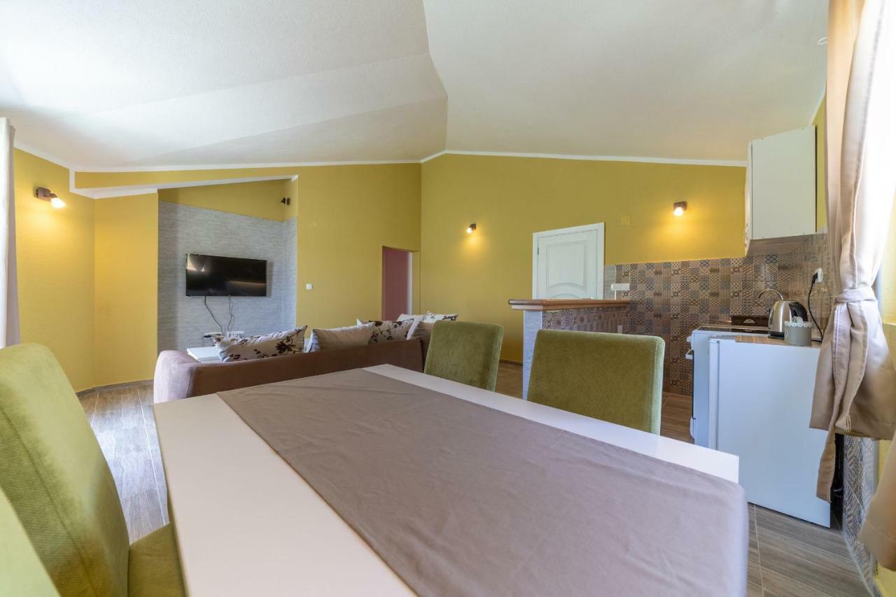 Apartments Kingfisher Virpazar Dış mekan fotoğraf